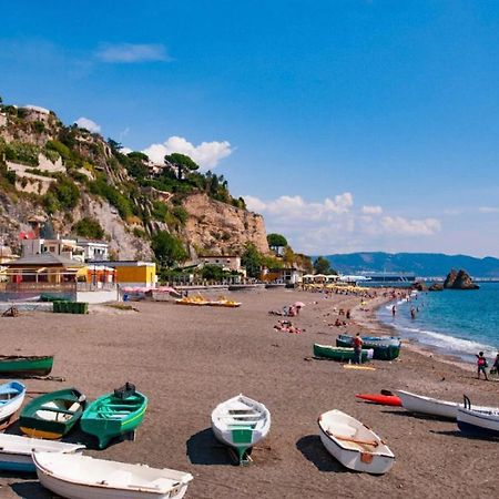 Holiday House Il Castello Di Anna Apartman Vietri Kültér fotó