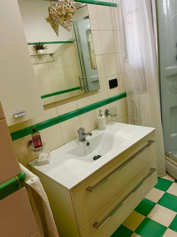 Holiday House Il Castello Di Anna Apartman Vietri Kültér fotó