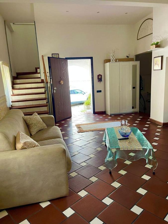 Holiday House Il Castello Di Anna Apartman Vietri Kültér fotó
