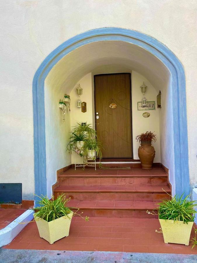 Holiday House Il Castello Di Anna Apartman Vietri Kültér fotó